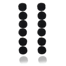 Load image into Gallery viewer, Chained And Feathered Earrings