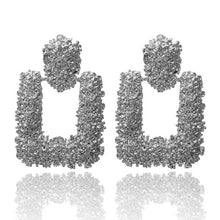 Load image into Gallery viewer, Patterned Earrings