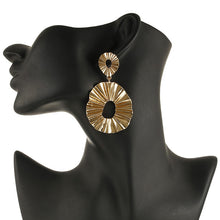 Load image into Gallery viewer, Patterned Earrings
