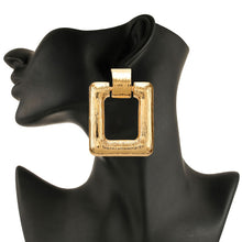 Load image into Gallery viewer, Patterned Earrings