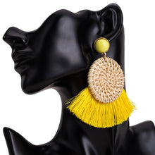 Load image into Gallery viewer, Tassel earrings