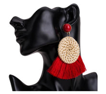 Load image into Gallery viewer, Tassel earrings