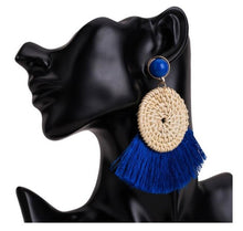 Load image into Gallery viewer, Tassel earrings