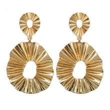 Load image into Gallery viewer, Patterned Earrings