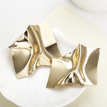 Load image into Gallery viewer, Patterned Earrings